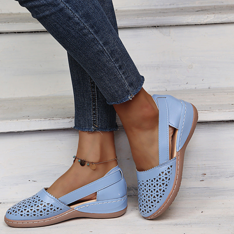 Women's New Hole Shoes Round Toe Slope Heel Large Size Flat Sandals